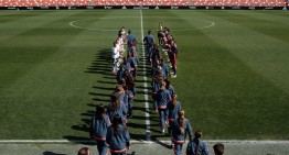 VCF Femenino y Barça homenajearon a las Alevines campeonas de Liga