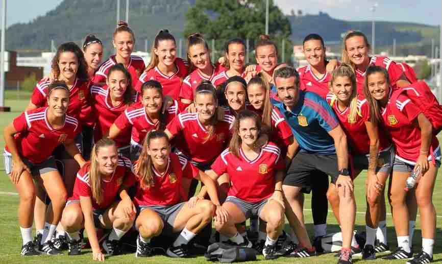 Diverso Educación debajo La Selección Española Femenina Sub-19 arranca el Europeo ante Noruega |  EsportBase | Tu periódico de Fútbol Base