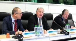 Las regiones europeas y UEFA se unen para pedir una mayor inversión en el deporte base