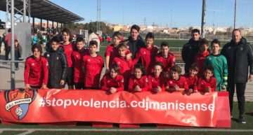 World Soccer y CDB Massanassa conquistan en Manises el I Torneo #STOPViolencia