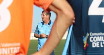 La Selecció Valenciana prepara la UEFA Region’s Cup con el técnico ‘Guti’ al frente