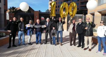 La Asociación de Futbolistas homenajea al Camp d’Algirós, primer hogar del Valencia CF
