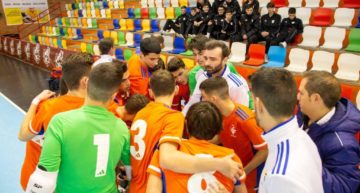 GALERÍA: Cataluña sacude a la Selecció FFCV Sub-16 de futsal en una derrota de la que aprender (1-5)
