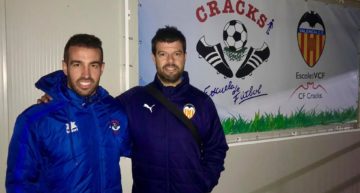 CF Cracks y el Valencia CF renuevan el convenio de colaboración para los próximos dos años