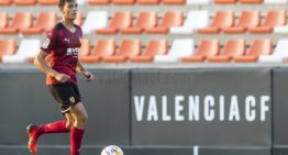 Rubén Iranzo, central del Valencia Mestalla valora su convocatoria con la sub-19 y la presencia de compañeros en otras categorías