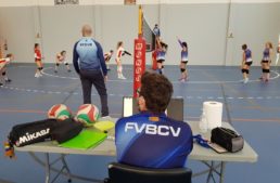 La Federación de Voleibol de la CV exige el cese del presidente del Comité de Árbitros por amenazas
