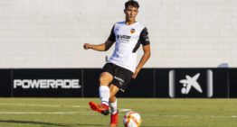 La selección española sub-19 llama de urgencia al valencianista Rubén Iranzo