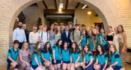 La Corporación Municipal de Alboraya recibe al estudiantado de intercambio del Colegio Santa Maria Marianistas