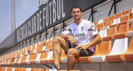 La bonita intrahistoria familiar de Simón Luca con el Valencia CF