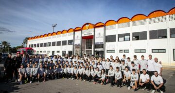 La Academia del Valencia CF lleva 5 equipos a la Surf Cup International en Salou