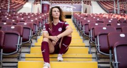 La endometriosis obliga a Marta Peiró a dejar el fútbol a los 24 años