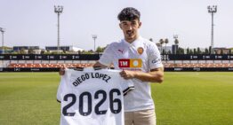 El Valencia renueva el contrato de Diego López hasta 2026 más una temporada opcional