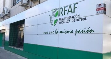 Un detenido y tres investigados en Almería por falsificar 330 certificados médicos de futbolistas