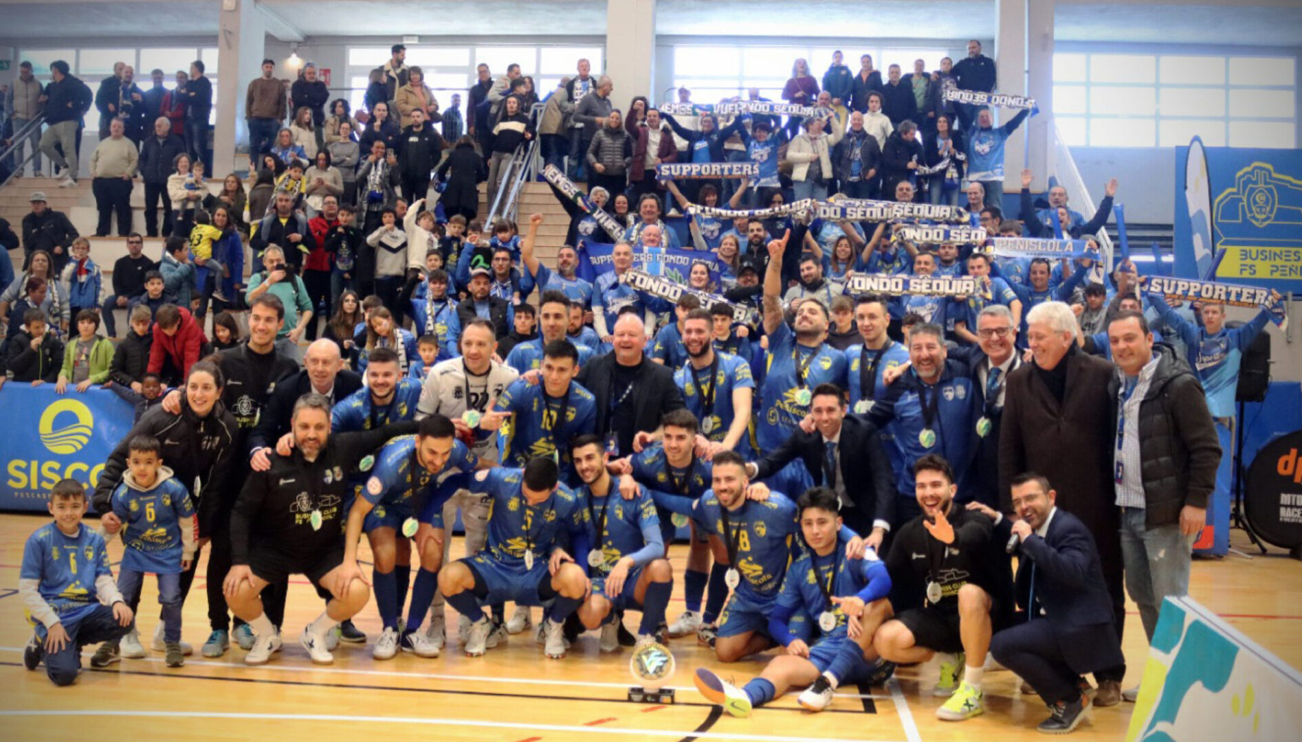 El Servigroup Peñíscola FS levanta la Supercopa Comunitat al vencer al Family Cash Alzira FS en la final (6-2)