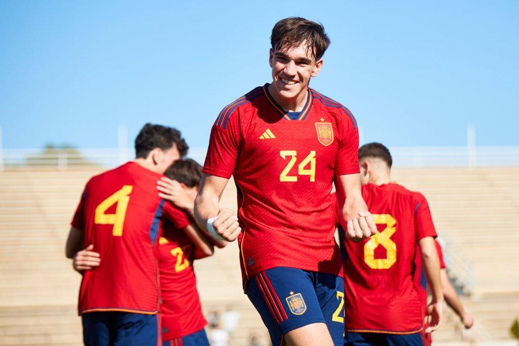 VIDEO: España se divierte ante Noruega en Benidorm impulsada por el levantinista Espí (5-0)