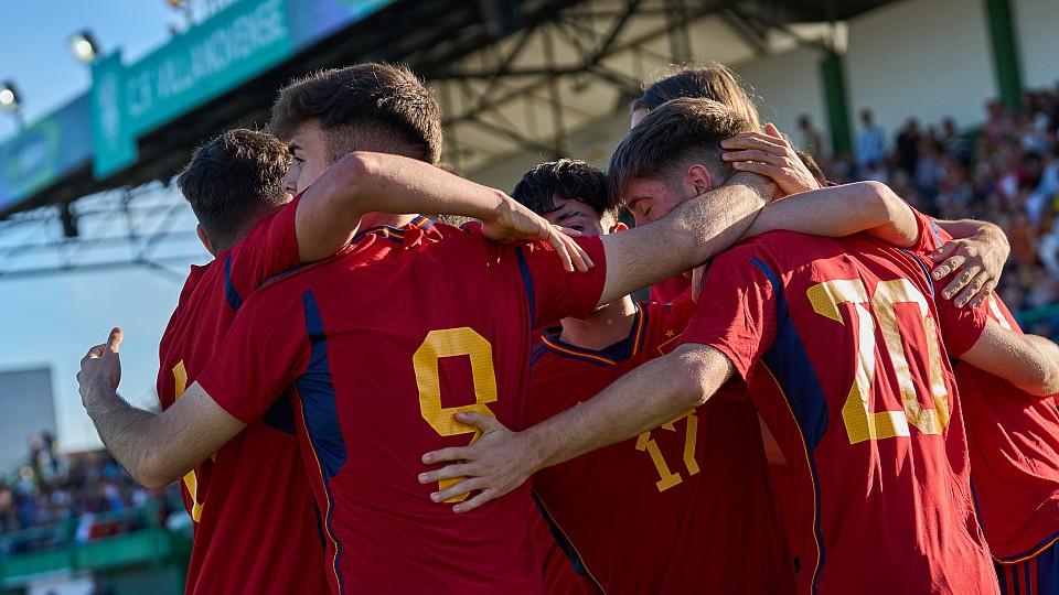 La Selección Española sub19 cita a siete jugadores de la Comunitat para los amistosos ante Noruega